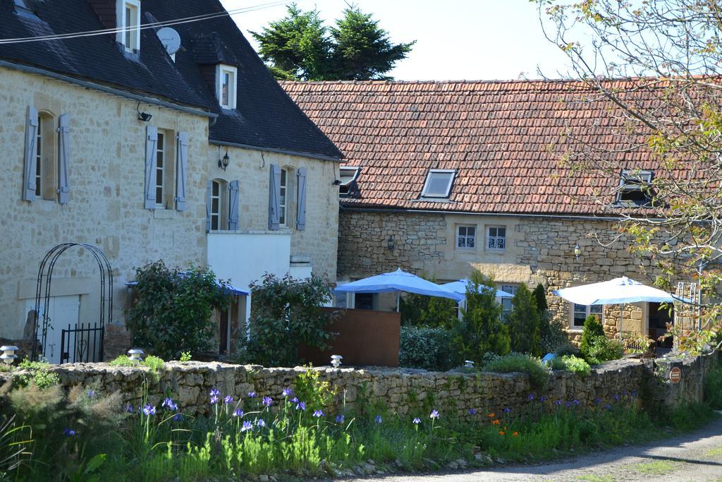 Le Bonheur Dans Notre Pre Villa Sainte-Mondane Bilik gambar