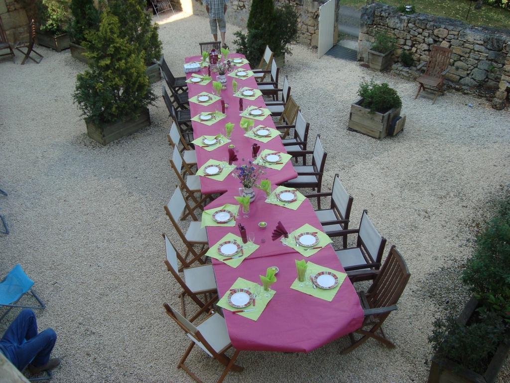 Le Bonheur Dans Notre Pre Villa Sainte-Mondane Bilik gambar